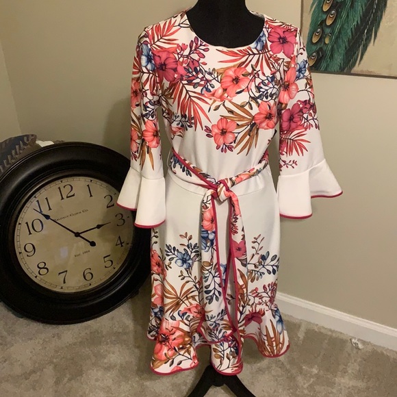 New York & Company Dresses & Skirts - New York and company BNWT dress